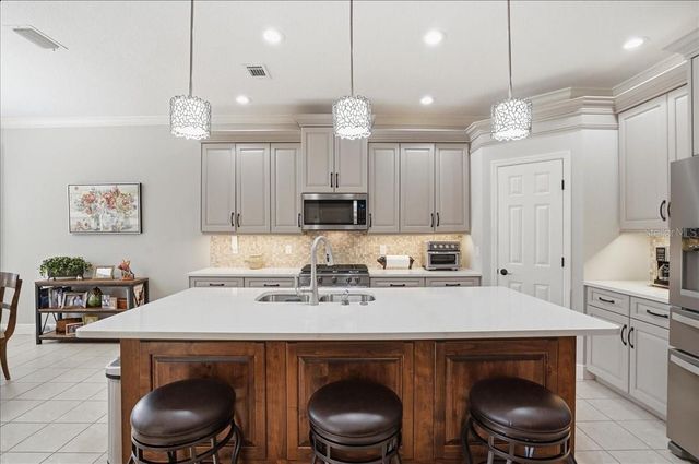 8205 STIRLING FALLS CIRCLE, Sarasota, FL 34243