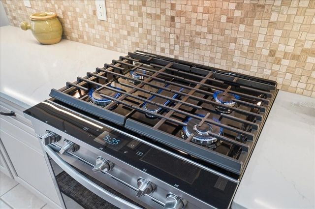 8205 STIRLING FALLS CIRCLE, Sarasota, FL 34243