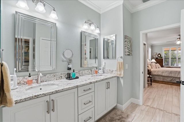 8205 STIRLING FALLS CIRCLE, Sarasota, FL 34243