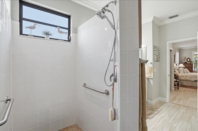 8205 STIRLING FALLS CIRCLE, Sarasota, FL 34243