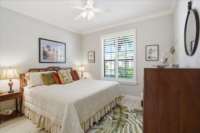 8205 STIRLING FALLS CIRCLE, Sarasota, FL 34243