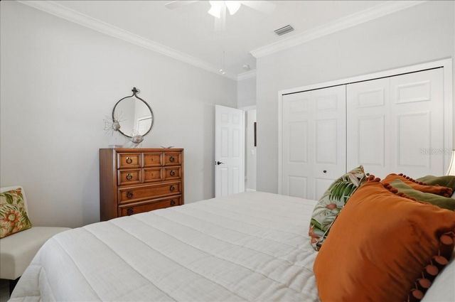 8205 STIRLING FALLS CIRCLE, Sarasota, FL 34243