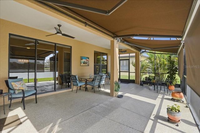 8205 STIRLING FALLS CIRCLE, Sarasota, FL 34243