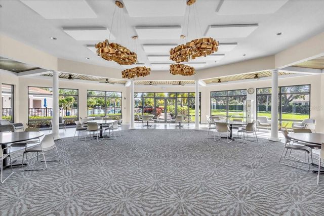 8205 STIRLING FALLS CIRCLE, Sarasota, FL 34243