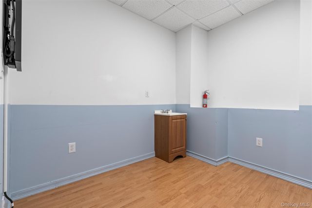 12115 Jamaica Avenue, Richmond Hill, NY 11418