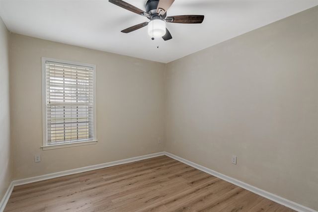 7102 ROSE TRAIL DR, Memphis, TN 38133