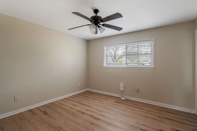 7102 ROSE TRAIL DR, Memphis, TN 38133