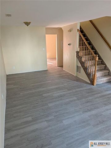 14 Concord Square 1503, Sayreville, NJ 08872