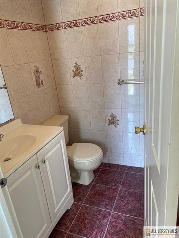 14 Concord Square 1503, Sayreville, NJ 08872