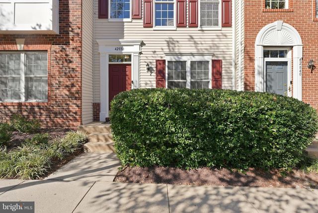 42838 SMALLWOOD TER, Chantilly, VA 20152