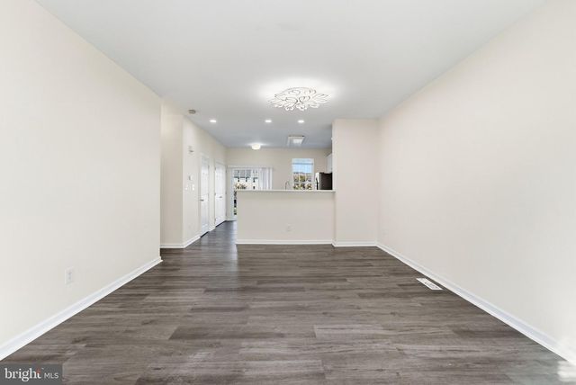 42838 SMALLWOOD TER, Chantilly, VA 20152