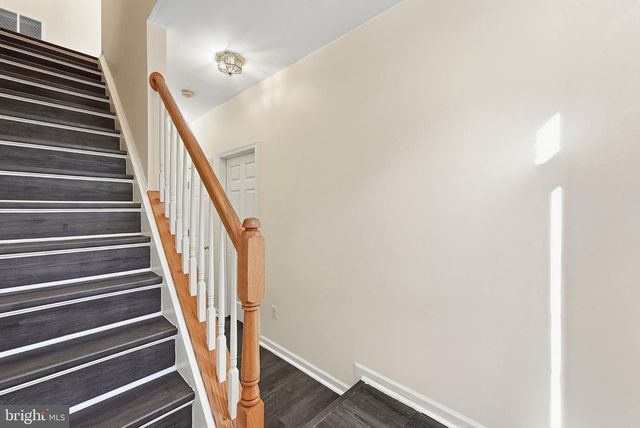 42838 SMALLWOOD TER, Chantilly, VA 20152