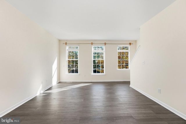42838 SMALLWOOD TER, Chantilly, VA 20152