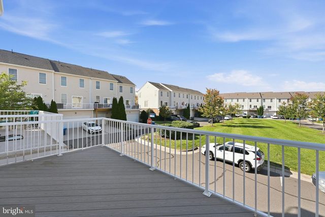 42838 SMALLWOOD TER, Chantilly, VA 20152