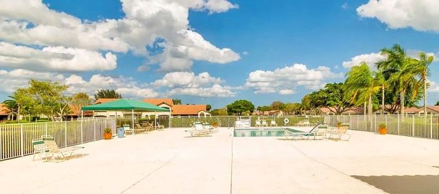 8350 MOORING CIRCLE, Boynton Beach, FL 33472