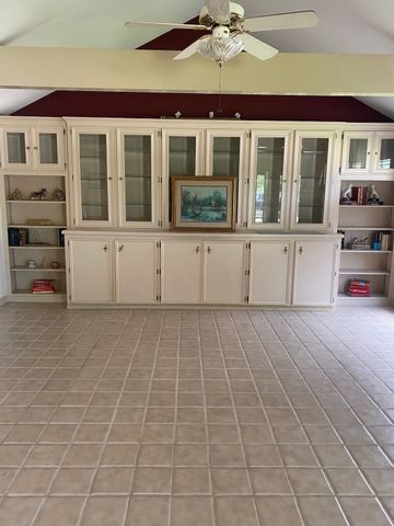 205 Northwood Boulevard, Corsicana, TX 75110