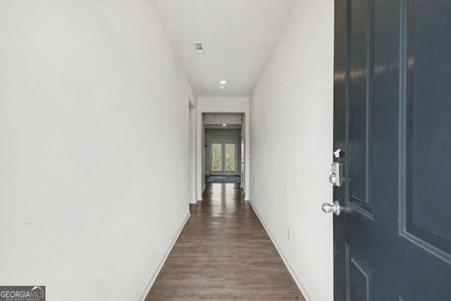 367 Hughes Ln, Pendergrass, GA 30567