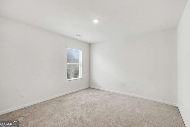 367 Hughes Ln, Pendergrass, GA 30567