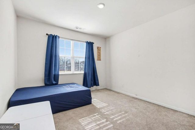 367 Hughes Ln, Pendergrass, GA 30567