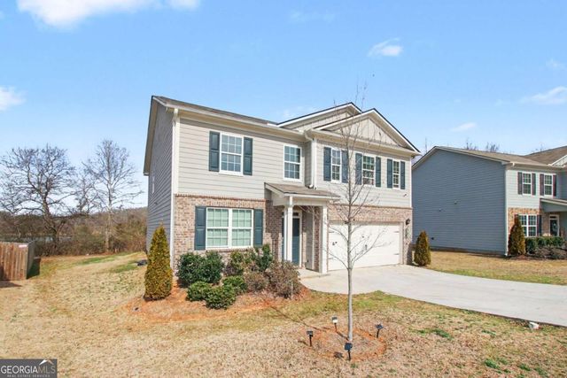 367 Hughes Ln, Pendergrass, GA 30567