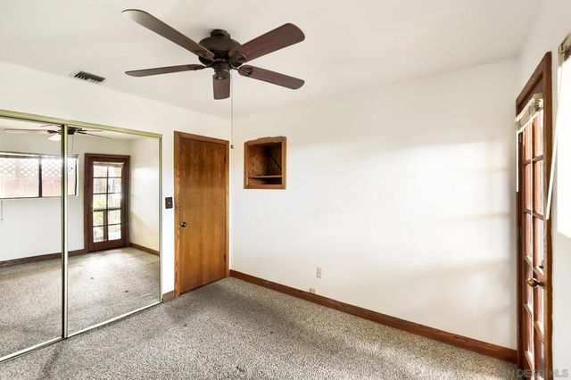 9427 WEST HEANEY CIR, Santee, CA 92071