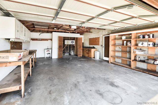 9427 WEST HEANEY CIR, Santee, CA 92071