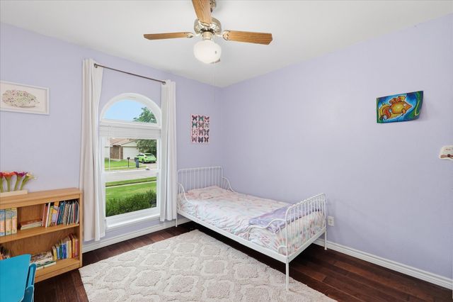 702 Meadow Mead Drive, Allen, TX 75002