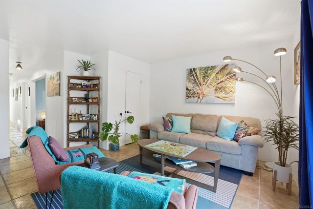 6409 Shane Place, San Diego, CA 92115