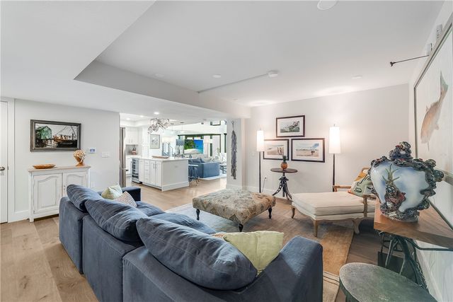 1000 N Station St 612, Port Aransas, TX 78373