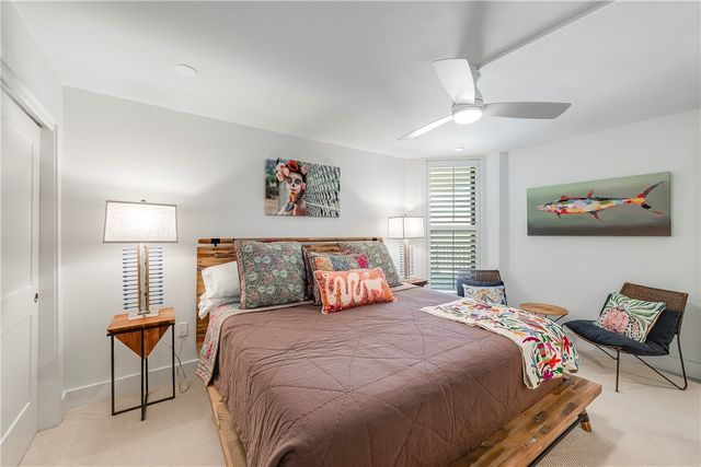 1000 N Station St 612, Port Aransas, TX 78373