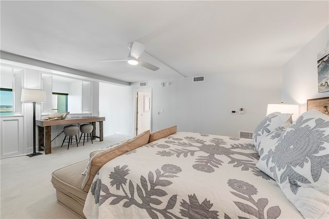 1000 N Station St 612, Port Aransas, TX 78373