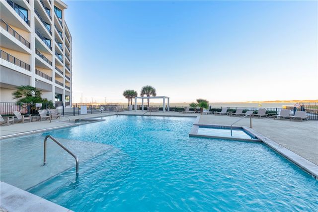 1000 N Station St 612, Port Aransas, TX 78373