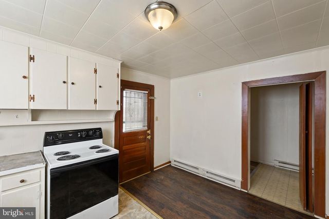 706 W KING ST, Martinsburg, WV 25401