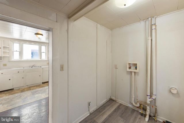 706 W KING ST, Martinsburg, WV 25401