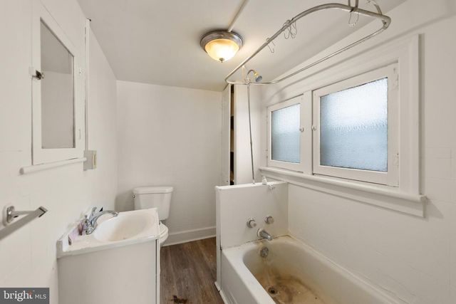 706 W KING ST, Martinsburg, WV 25401