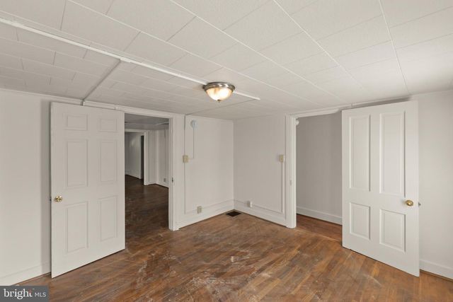 706 W KING ST, Martinsburg, WV 25401