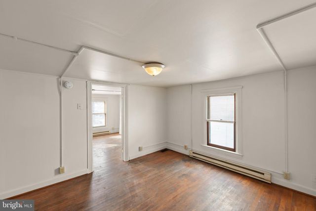 706 W KING ST, Martinsburg, WV 25401