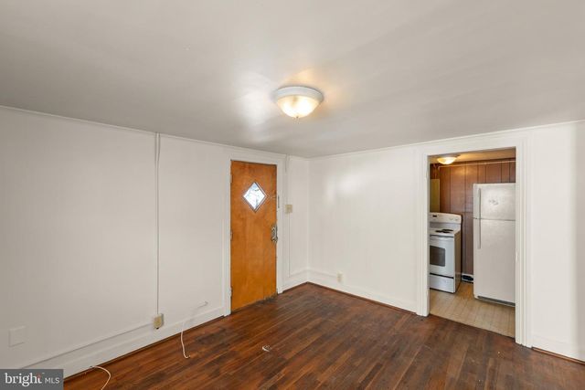 706 W KING ST, Martinsburg, WV 25401