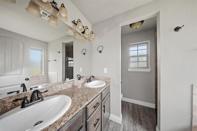 3401 W Simpson Road, Edmond, OK 73034