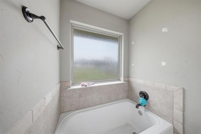 3401 W Simpson Road, Edmond, OK 73034
