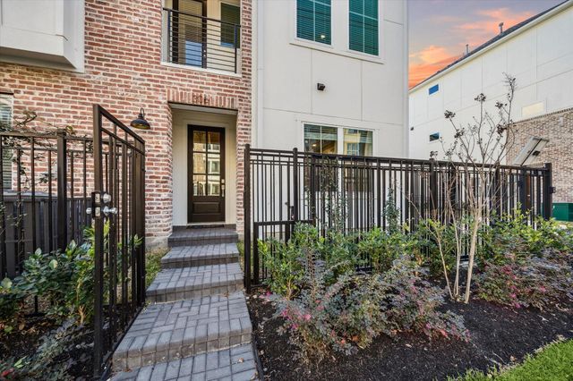 3057 Hicks Street, Houston, TX 77007