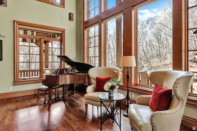 8807 N TIMPHAVEN RD, Sundance, UT 84604