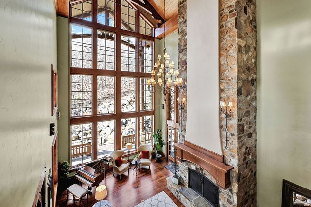 8807 N TIMPHAVEN RD, Sundance, UT 84604