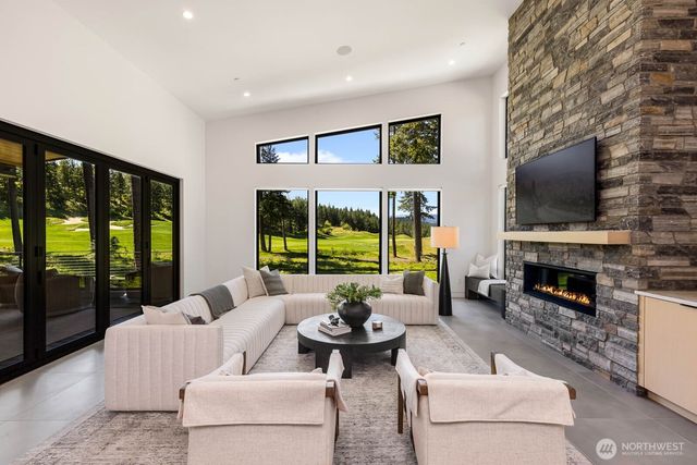 160 Sanctuary Ct, Cle Elum, WA 98922