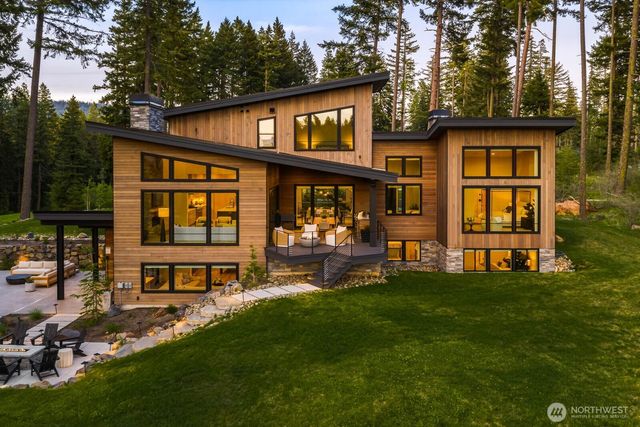 160 Sanctuary Ct, Cle Elum, WA 98922
