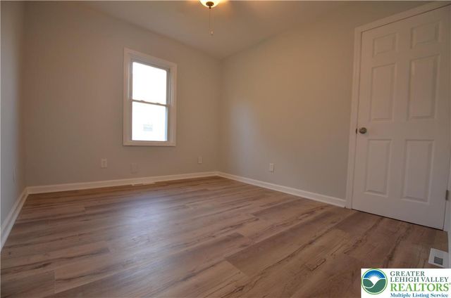 804 West State Street, Coopersburg Boro, PA 18036