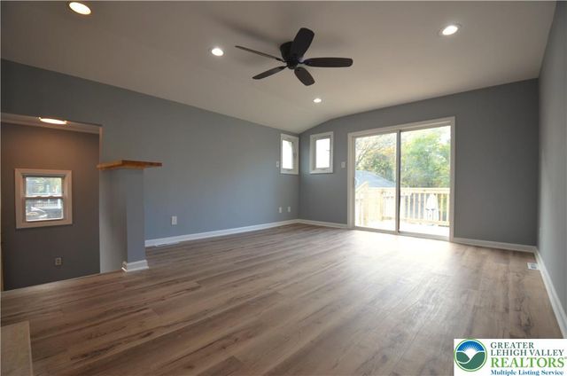 804 West State Street, Coopersburg Boro, PA 18036