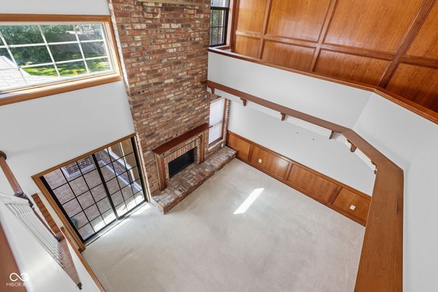 44 Dominion Drive, Zionsville, IN 46077