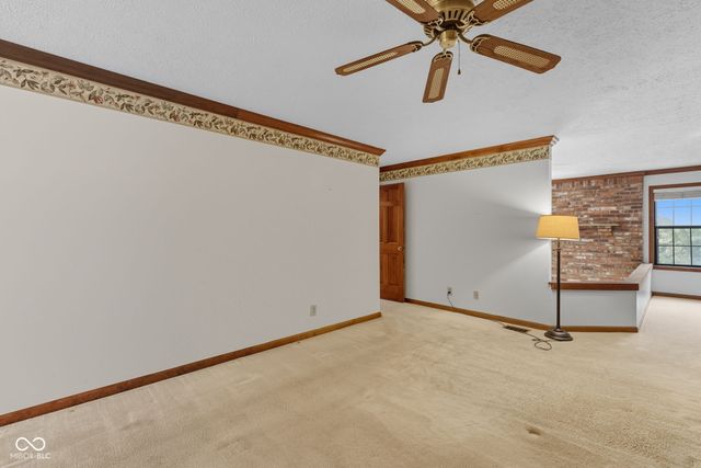 44 Dominion Drive, Zionsville, IN 46077