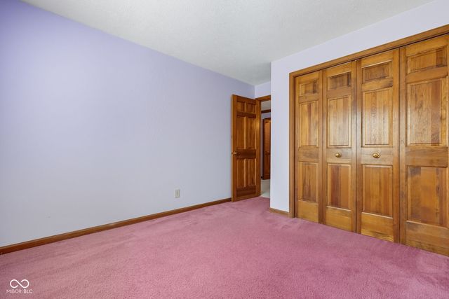 44 Dominion Drive, Zionsville, IN 46077